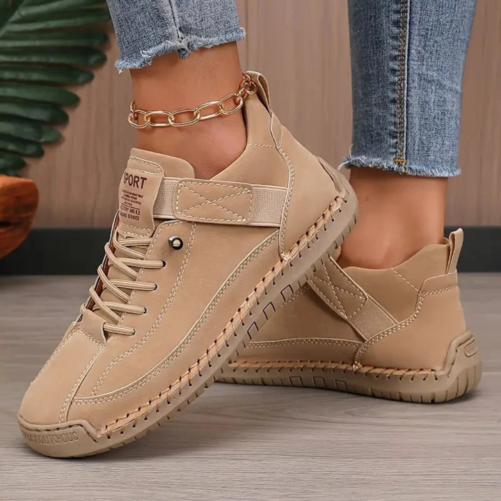 CLAIRE'S ORTHOPEDIC SNEAKERS