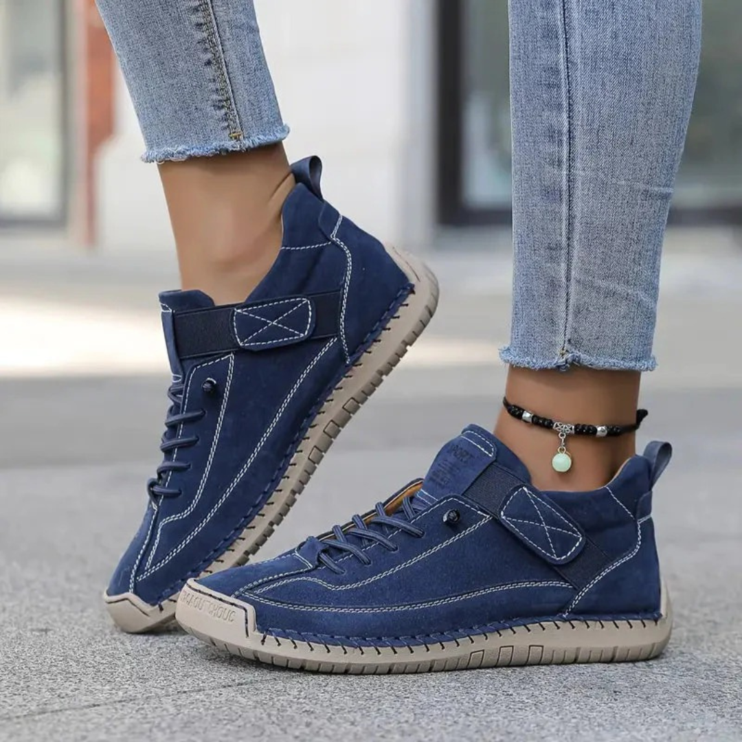 CLAIRE'S ORTHOPEDIC SNEAKERS
