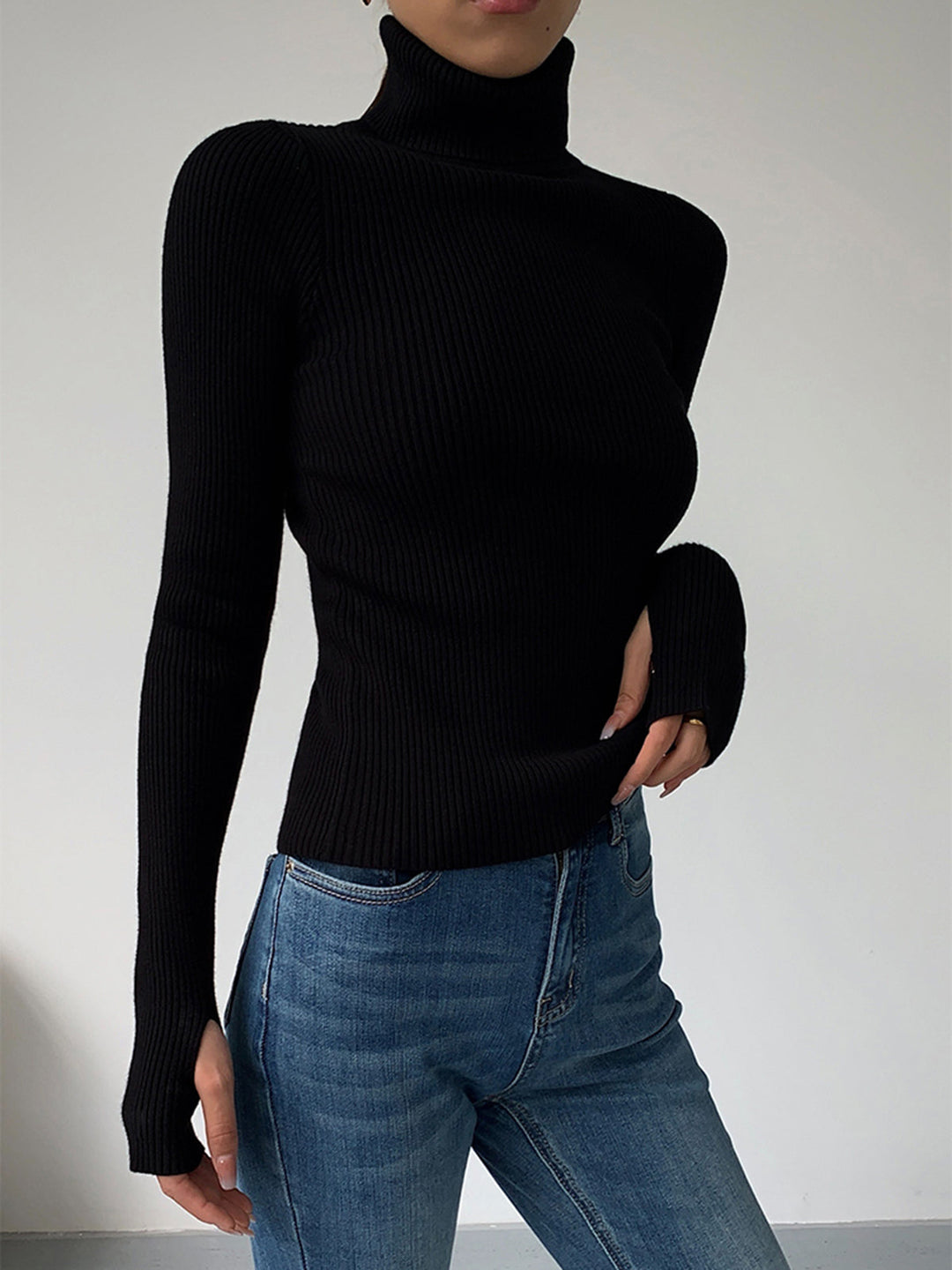 LUCY™ Ribbed Turtleneck spring knit